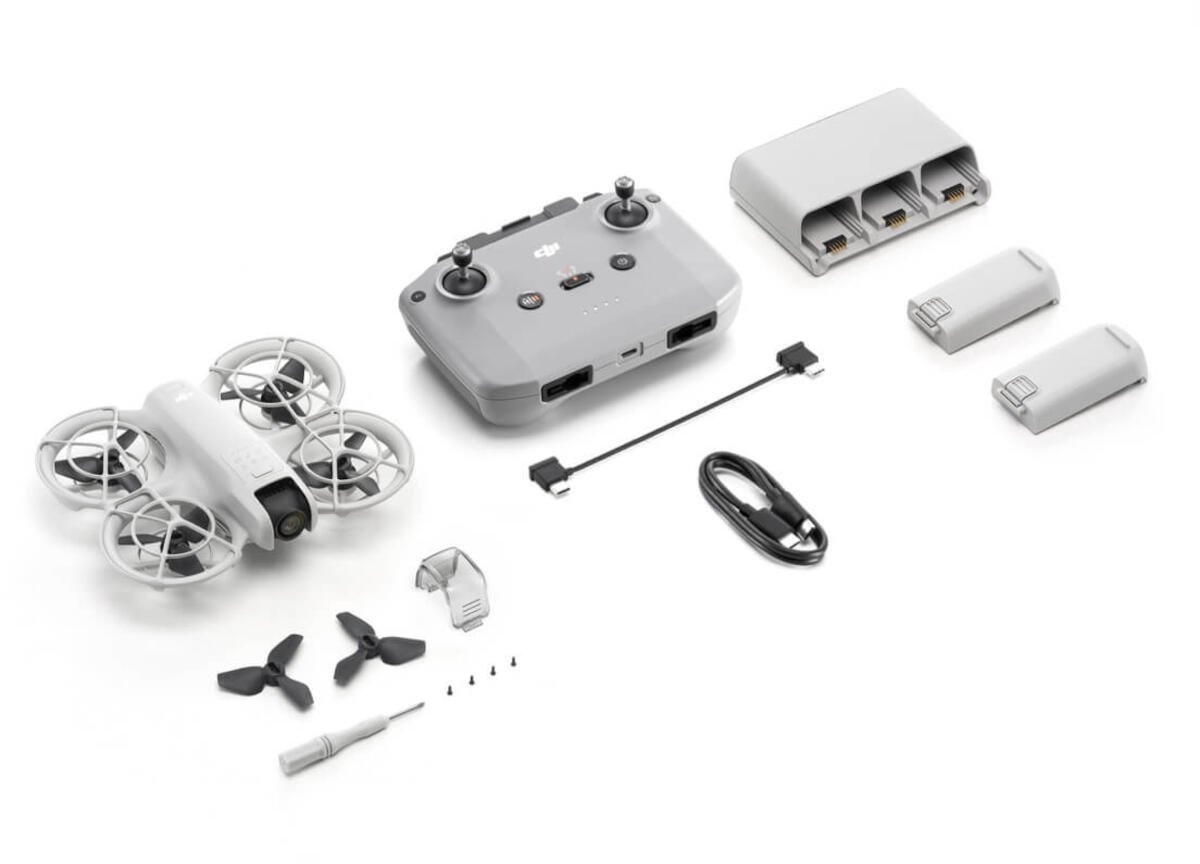 DJI Neo Fly More Combo drone met 4K-camera