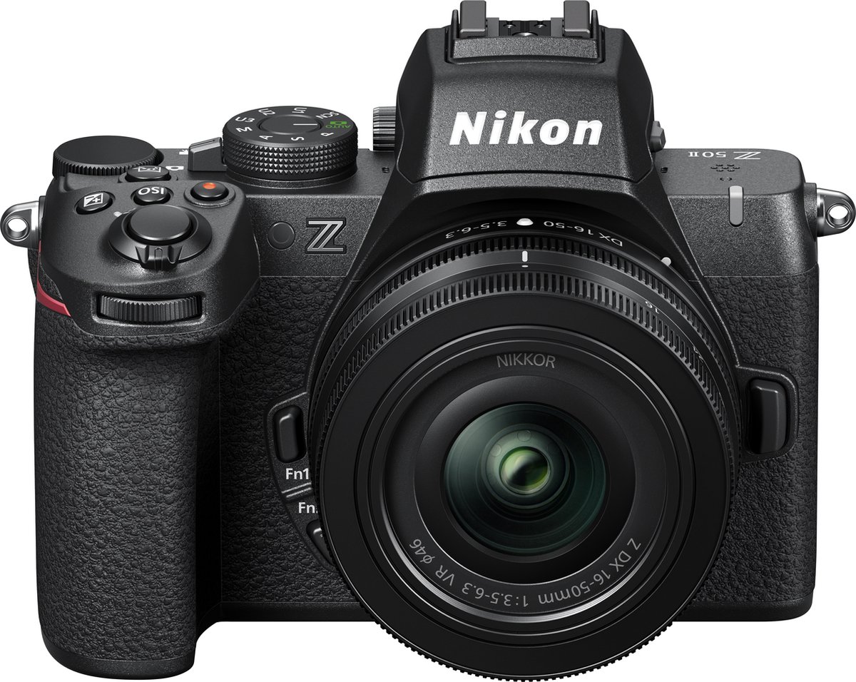 Nikon Z50II systeemcamera met NIKKOR Z 16-50mm lens